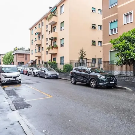 Host4U - Golfo Aranci, Beautiful Apartment In Milan * Mailand